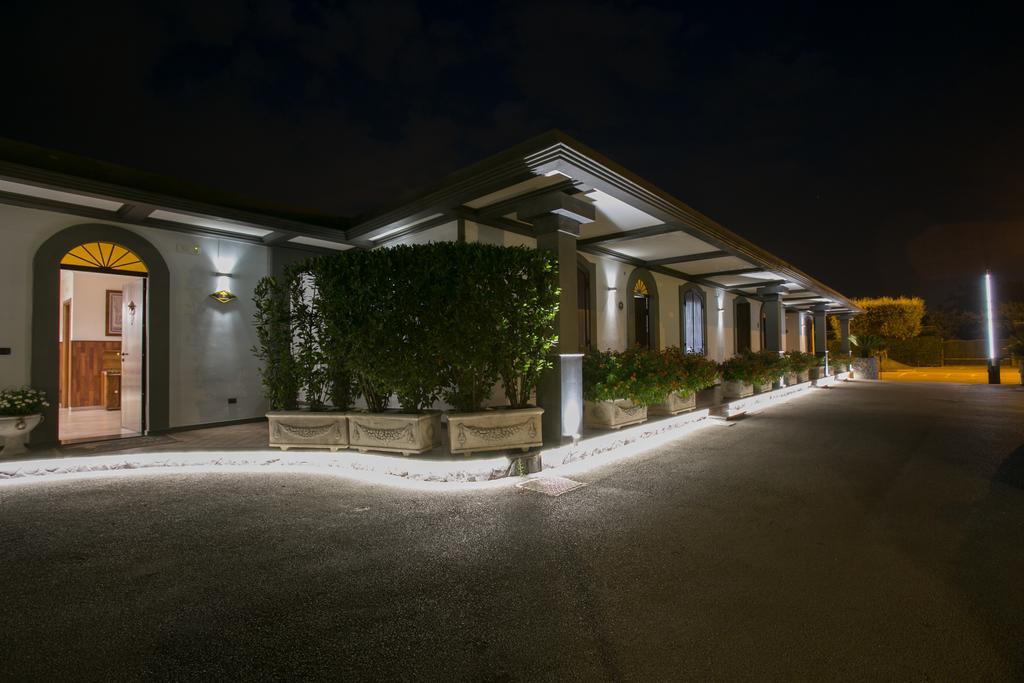 Hotel La Fenice Boscoreale Exterior photo